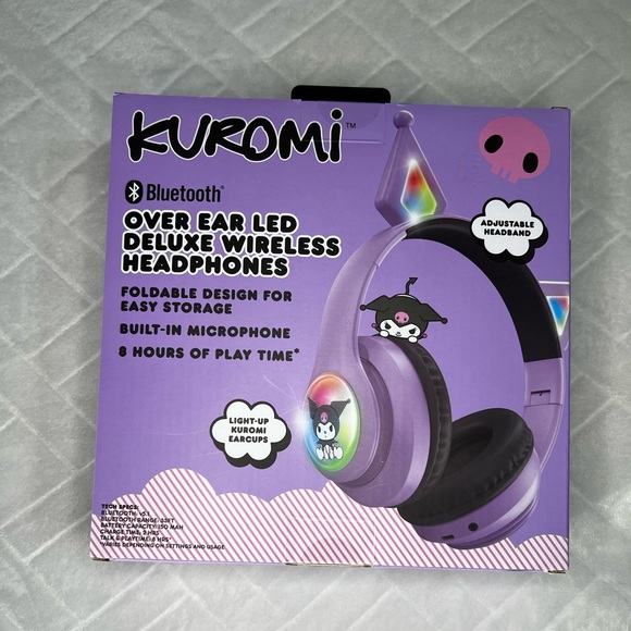 Kuromi Purple Over Ear LED Deluxe Wireless Headphones, NIB - Picture 2 of 6